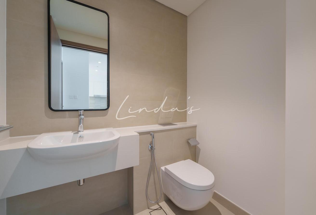 Sea View | Marina View | Mid Floor photo 10