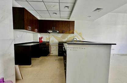 Apartment - 1 Bedroom - 2 Bathrooms for rent in Jumeirah Garden City - Al Satwa - Dubai