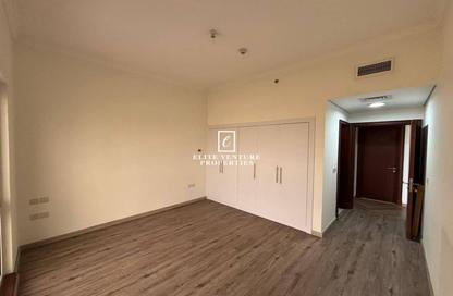شقة - غرفة نوم - 2 حمامات للايجار في طراز البحر المتوسط - مساكن القناه المائية - مدينة دبي الرياضية - دبي شقة - غرفة نوم - 2 حمامات للايجار في طراز البحر المتوسط - مساكن القناه المائية - مدينة دبي الرياضية - دبي
