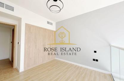 Townhouse - 1 - 2 for rent in Rukan 3 - Rukan - Dubai