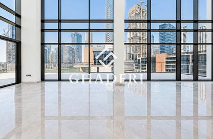 Apartment - 4 - 6 for rent in Peninsula Five - Peninsula - Business Bay - Dubai