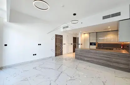 Apartment - 1 Bedroom - 1 Bathroom for sale in Royal Regency - Business Bay - Dubai Apartment - 1 Bedroom - 1 Bathroom for sale in Royal Regency - Business Bay - Dubai