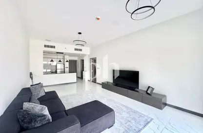 شقة - غرفة نوم - 2 حمامات للايجار في برج روكان C - برج روكان - روكان - دبي لاند - دبي