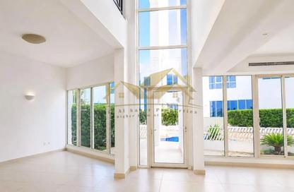 Villa - 4 - 5 for rent in Jumeirah 1 - Jumeirah - Dubai Villa - 4 - 5 for rent in Jumeirah 1 - Jumeirah - Dubai