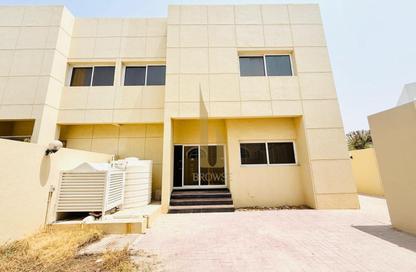 Villa - 5 Bedrooms - 5 Bathrooms for rent in Umm Suqeim 1 Villas - Umm Suqeim 1 - Umm Suqeim - Dubai