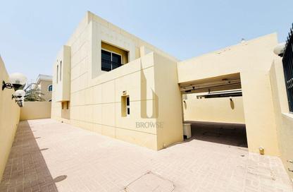 Villa - 5 Bedrooms - 5 Bathrooms for rent in Umm Suqeim 1 Villas - Umm Suqeim 1 - Umm Suqeim - Dubai
