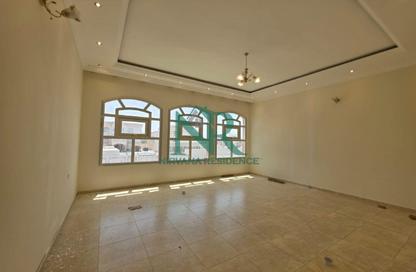 Villa - 6 - 7+ for rent in Mohamed Bin Zayed City - Abu Dhabi