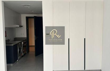 Apartment - Studio - 1 for rent in Areej Apartments - Aljada - Sharjah Apartment - Studio - 1 for rent in Areej Apartments - Aljada - Sharjah