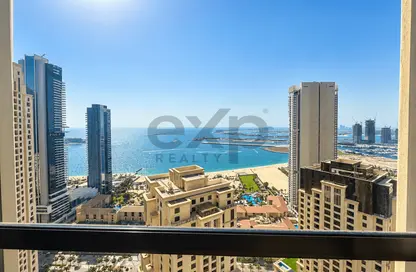 شقة - 2 غرف نوم - 3 حمامات للايجار في مرجان 1 - مرجان - جميرا بيتش ريزيدنس - دبي