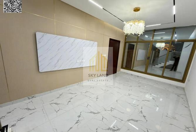 67823790 - Property Image 2