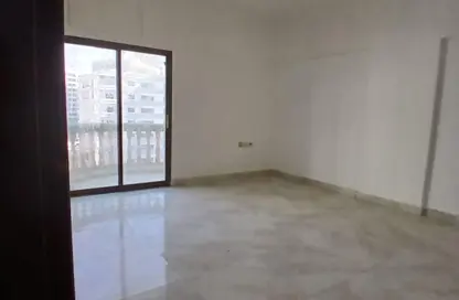 Apartment - 1 Bedroom - 1 Bathroom for rent in Dar Al Majaz - Jamal Abdul Nasser Street - Al Majaz - Sharjah