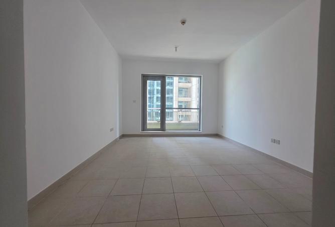 VACANT | PRIME LOCATION | HIGH FLOOR photo 3