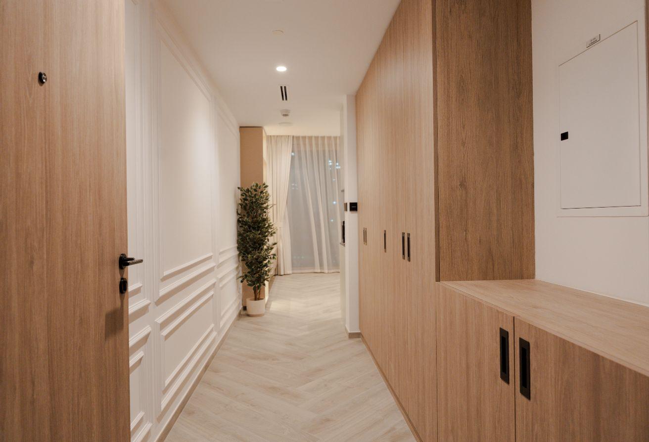 1BR RENOVATED | BRAND NEW | CANAL VIEW photo 11