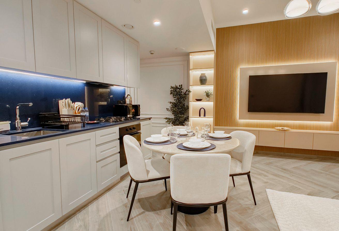 1BR RENOVATED | BRAND NEW | CANAL VIEW photo 8