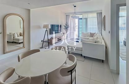 شقة - غرفة نوم - 2 حمامات للايجار في برج Marina Vista 2 - مارينا فيستا - إعمار بيتشفرونت - دبي هاربور - دبي شقة - غرفة نوم - 2 حمامات للايجار في برج Marina Vista 2 - مارينا فيستا - إعمار بيتشفرونت - دبي هاربور - دبي