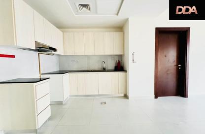 Apartment - 2 Bedrooms - 3 Bathrooms for rent in Binghatti Gateway - Al Jaddaf - Dubai