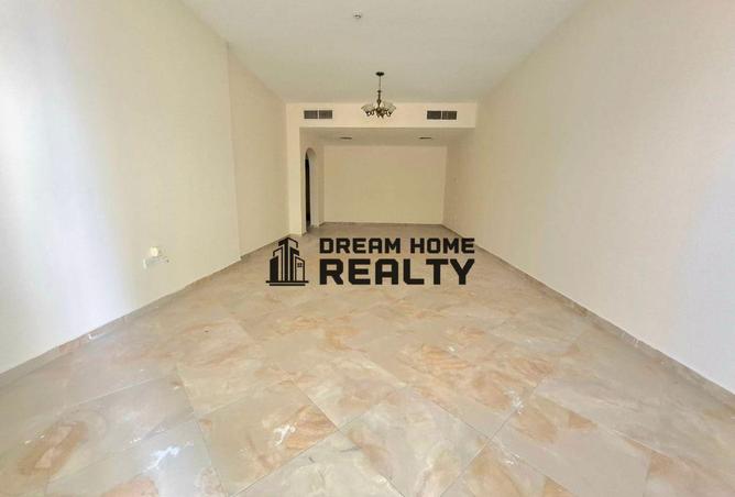 122457802 - Property Image 2
