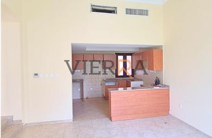 Villa - 4 Bedrooms - 4 Bathrooms for rent in Khalidiya Village - Al Khalidiya - Abu Dhabi