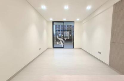 شقة - غرفة نوم - 2 حمامات للايجار في بن غاطي اورورا - الضاحية 12 - قرية جميرا الدائرية - دبي