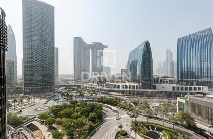 Apartment - 1 Bedroom - 2 Bathrooms for rent in Burj Khalifa - Burj Khalifa Area - Downtown Dubai - Dubai