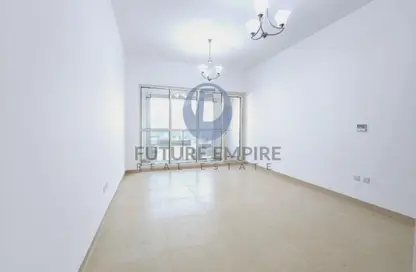 شقة - 2 غرف نوم - 3 حمامات للايجار في الجداف - دبي