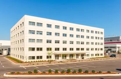 Labor Camp - Studio - 7+ Bathrooms for rent in Al Sajaa S - Al Sajaa - Sharjah