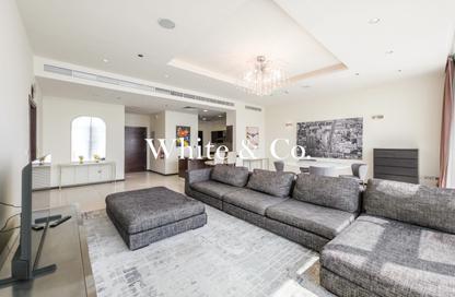 Apartment - 1 Bedroom - 2 Bathrooms for rent in Ruby - Tiara Residences - Palm Jumeirah - Dubai