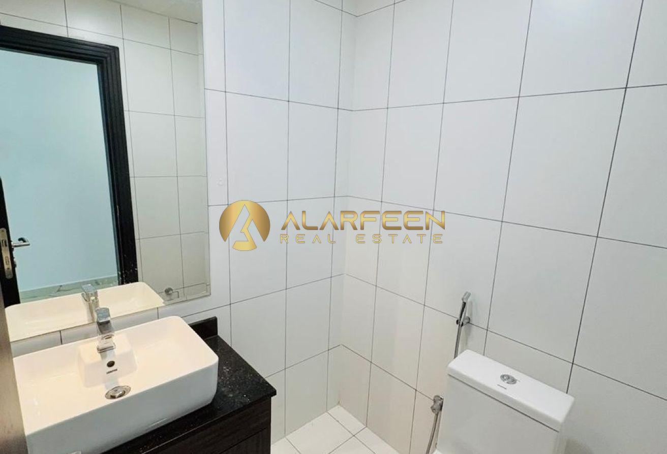 Zero Commission 1BHK | Spacious | Huge Balcony photo 14