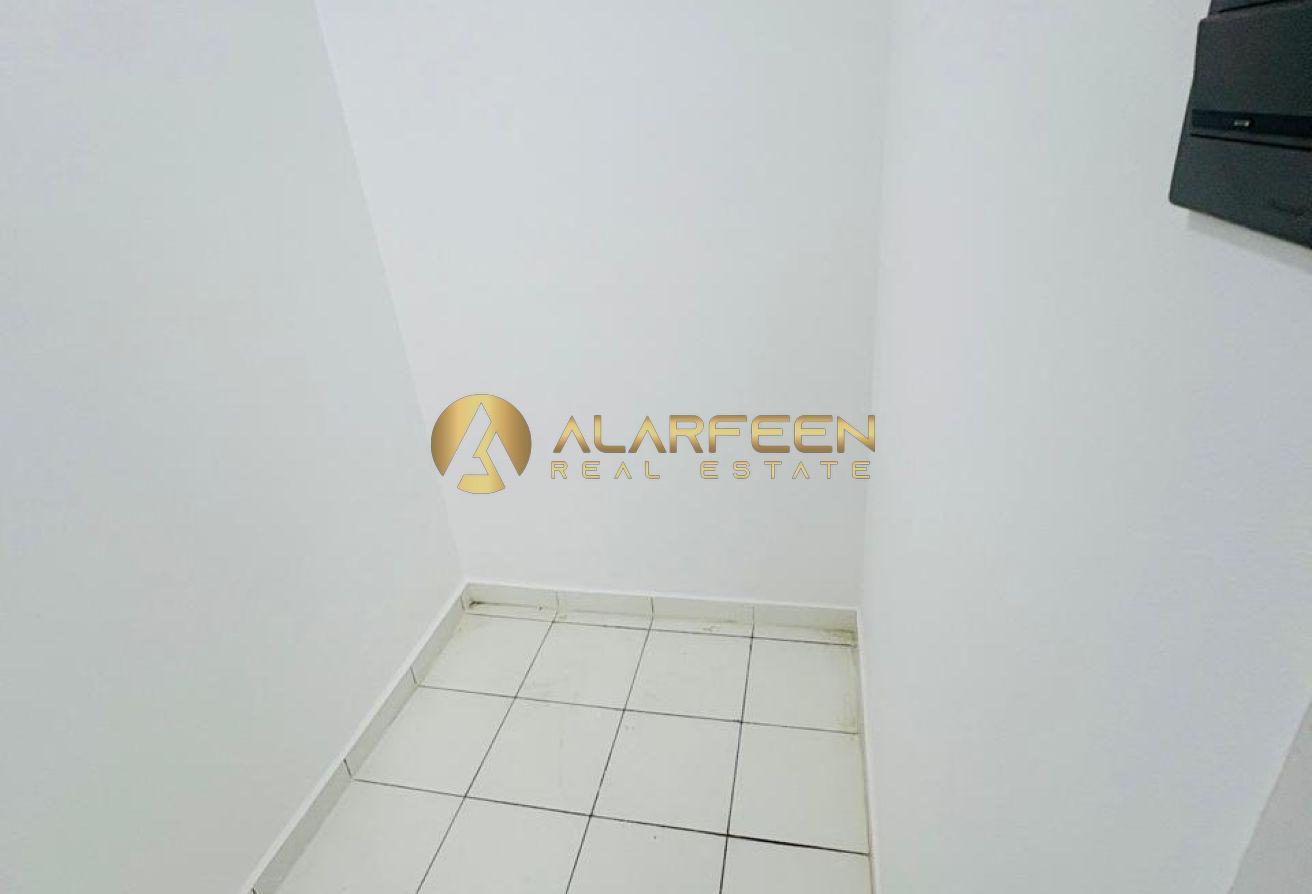 Zero Commission 1BHK | Spacious | Huge Balcony photo 15