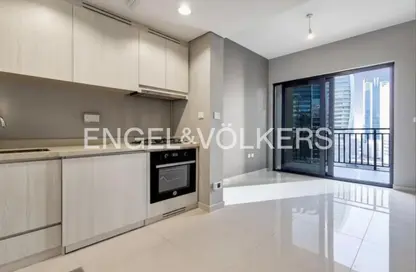 Apartment - 1 Bedroom - 1 Bathroom for rent in Zada Tower - Business Bay - Dubai