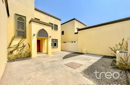 Villa - 3 Bedrooms - 4 Bathrooms for sale in Regional Small - Regional - Jumeirah Park - Dubai