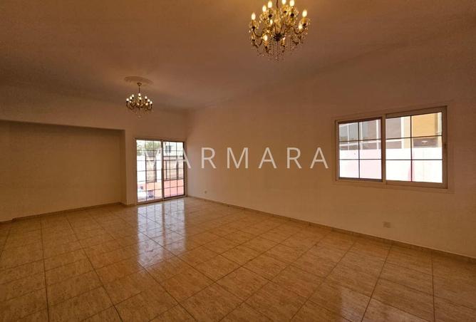 101254813 - Property Image 2