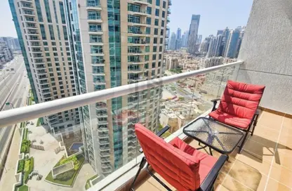 Apartment - Studio - 1 Bathroom for rent in Burj Al Nujoom - Downtown Dubai - Dubai