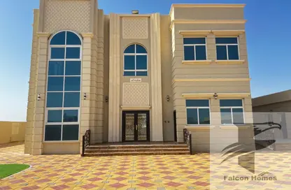 فيلا - 5 غرف نوم - 6 حمامات للايجار في العوير 1 - العوير - دبي فيلا - 5 غرف نوم - 6 حمامات للايجار في العوير 1 - العوير - دبي