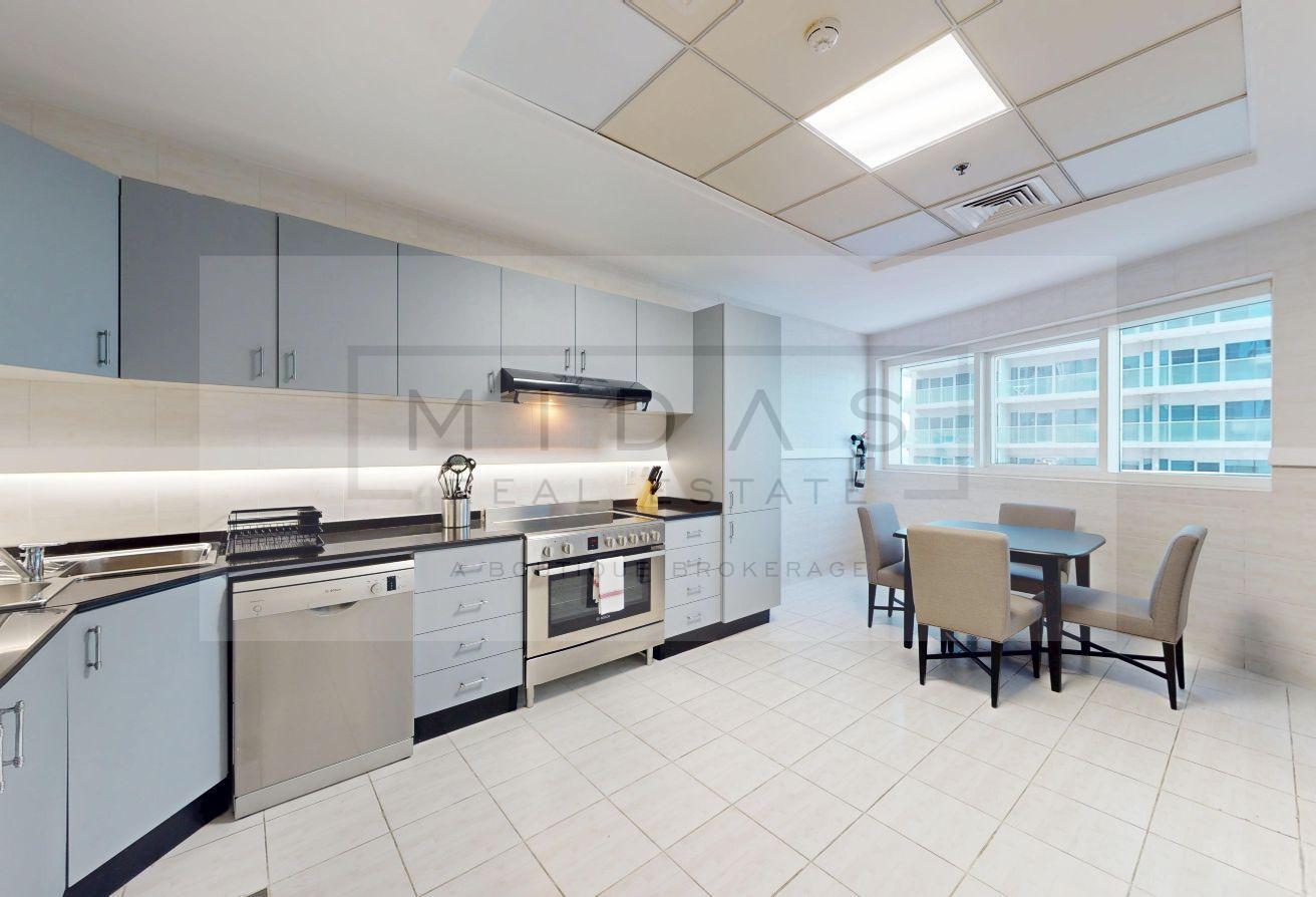 Spacious I Sea View I Maid Room I Pet Friendly photo 7