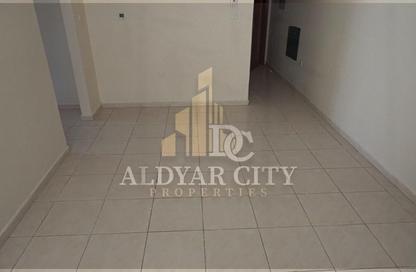 Apartment - 2 Bedrooms - 2 Bathrooms for rent in Al Rumailah building - Al Rumailah 2 - Al Rumaila - Ajman Apartment - 2 Bedrooms - 2 Bathrooms for rent in Al Rumailah building - Al Rumailah 2 - Al Rumaila - Ajman