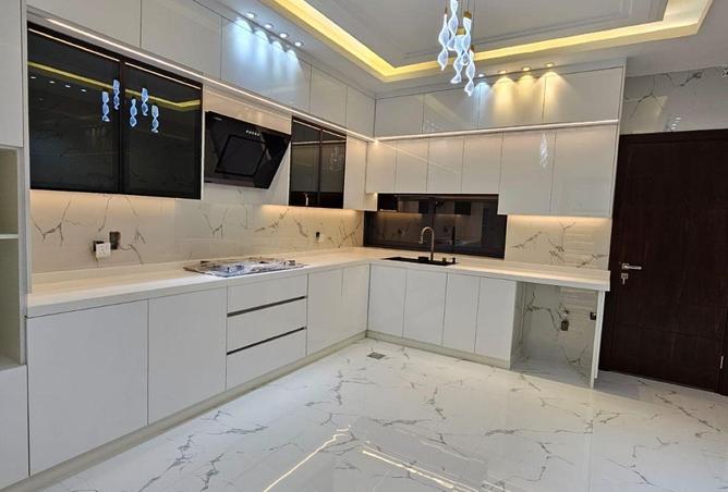 79845941 - Property Image 2