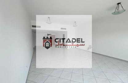 Apartment - 3 - 4 for rent in Al Majaz 1 - Al Majaz - Sharjah