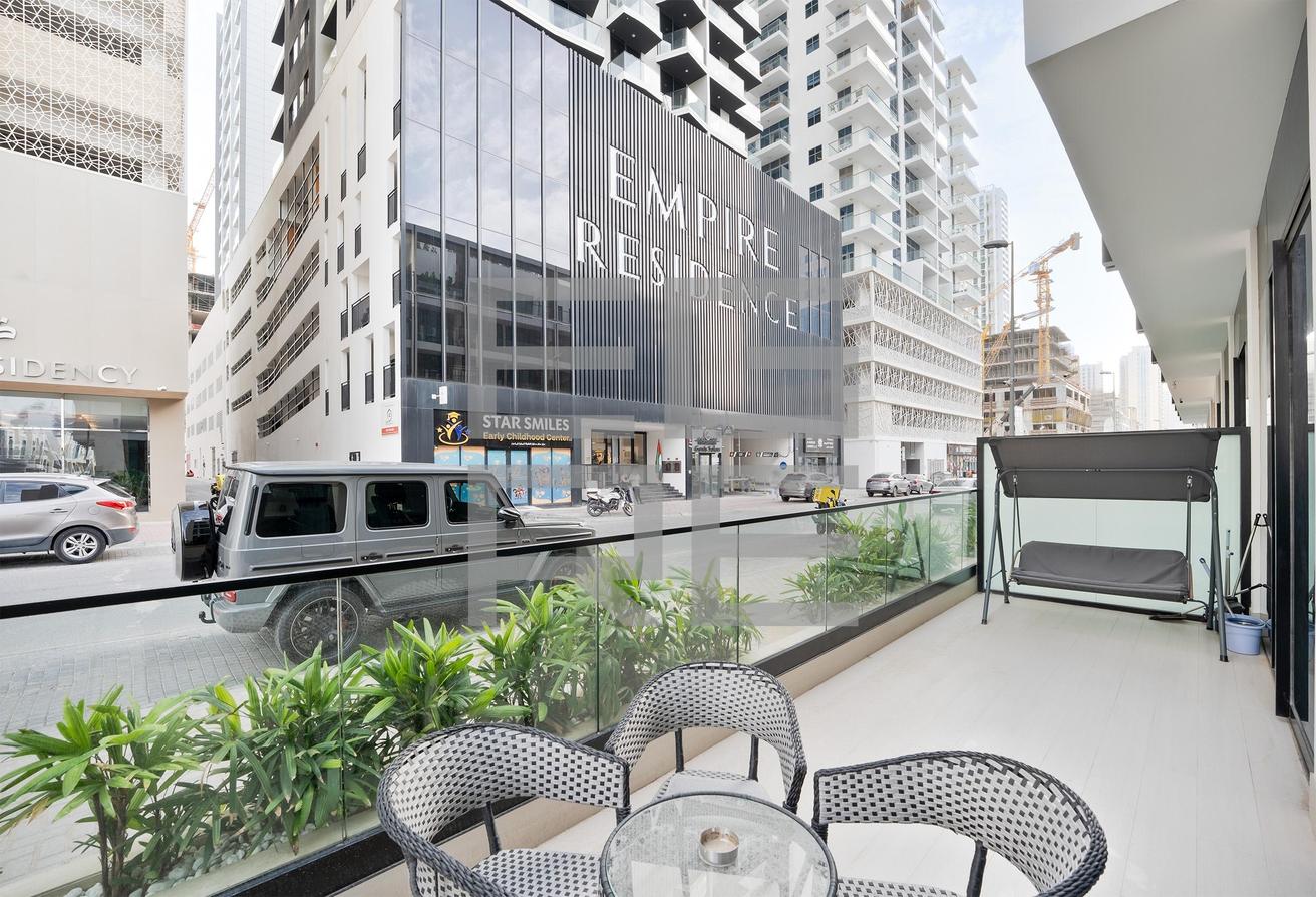 Huge unit convertable | Luxury Fully furnished photo 12