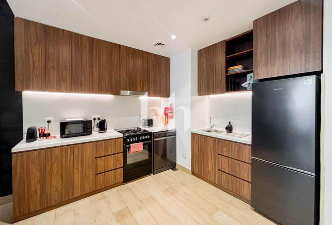 100822819 - Property Image 2