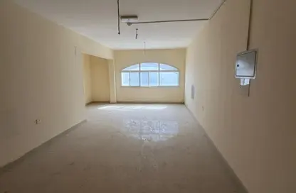 سكن عمال - استوديو - 5 حمامات للايجار في الحيل - الفجيرة