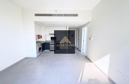 Apartment - 1 - 2 for rent in The Link - East Village - Aljada - Sharjah