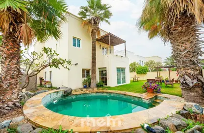 Villa - 3 Bedrooms - 4 Bathrooms for sale in Meadows 1 - Meadows - Dubai