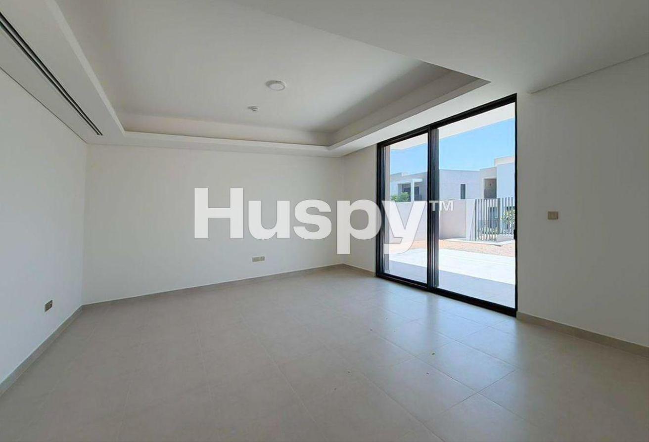 Vacant | Standalone Villa | Premium Finishes photo 4