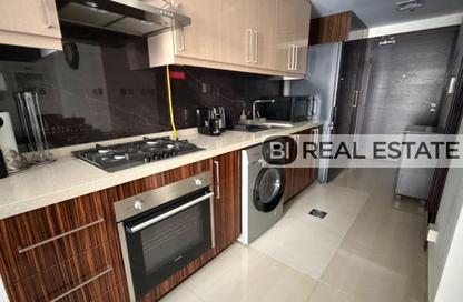 Apartment - Studio - 1 Bathroom for sale in Elite Downtown Residence 1 - Elite Downtown Residence - Downtown Dubai - Dubai