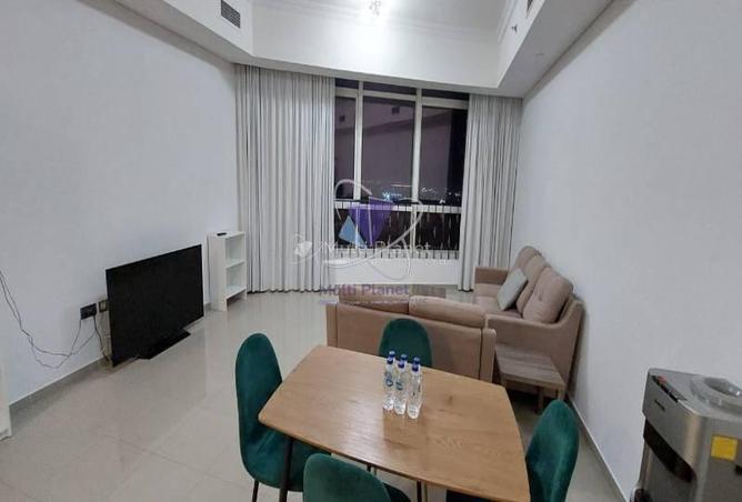 132943000 - Property Image 2