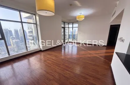 Apartment - 1 Bedroom - 2 Bathrooms for rent in Green Lakes Towers 2 - Green Lakes Towers - JLT Cluster S - Jumeirah Lake Towers - Dubai