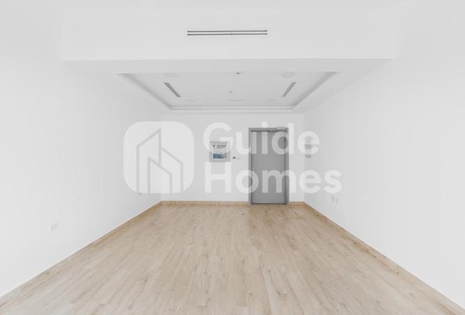 82800272 - Property Image 2