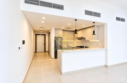 Apartment - 2 - 3 for rent in 1 Residences - 2 - 1 Residences - Al Kifaf - Bur Dubai - Dubai
