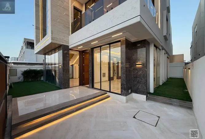 87449802 - Property Image 2